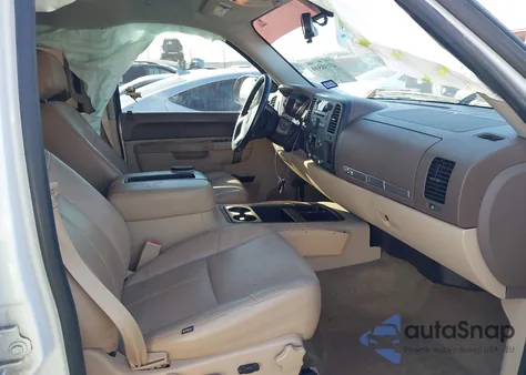 2013 Chevrolet Silverado Lt from USA, damaged, VIN 3GCPCSE06DG263153